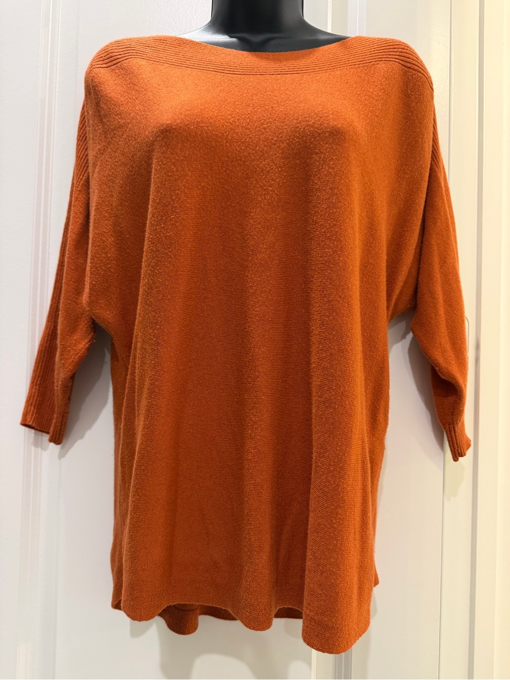 Chico’s Touch of Cashmere Boat Neck Dolman Sweater Rust Orange Size 1 M